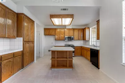 534 Reisling Ct, Manteca, CA 95337 - Photo 14