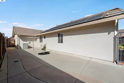 534 Reisling Ct, Manteca, CA 95337 - Photo 42