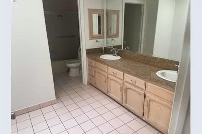 2204 Cheyenne Way, Modesto, CA 95356 - Photo 14