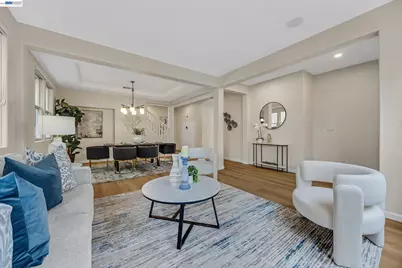 380 Tucker Ave, Alameda, CA 94501 - Photo 8