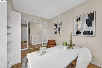 380 Tucker Ave, Alameda, CA 94501 - Photo 22