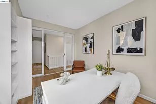 380 Tucker Ave, Alameda, CA 94501 - Photo 22