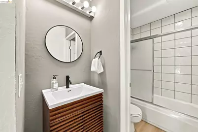 507 Wickson Ave #101, Oakland, CA 94610 - Photo 16