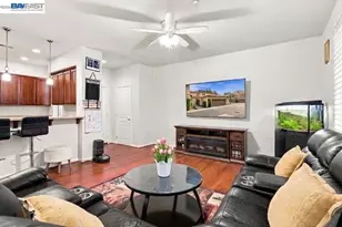 44 Alonsa Ln, Mountain House, CA 95391 - Photo 12