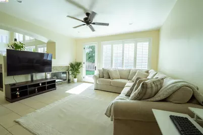 1510 Sunrise Dr, Gilroy, CA 95020 - Photo 10