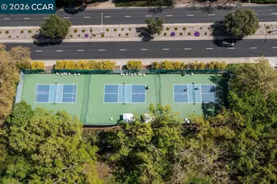 2877 Ptarmigan Dr #2, Walnut Creek, CA 94595 - Photo 56
