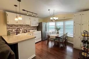 747 Lewelling Blvd, San Leandro, CA 94579 - Photo 2