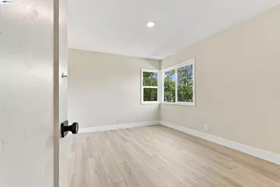 9308 F St, Oakland, CA 94603 - Photo 22