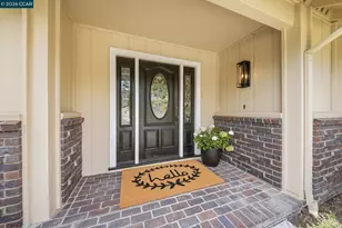 9 Sanders Ranch Rd, Moraga, CA 94556 - Photo 2