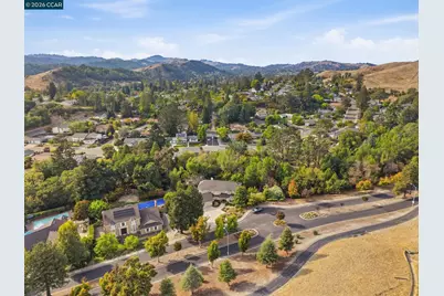 9 Sanders Ranch Rd, Moraga, CA 94556 - Photo 68