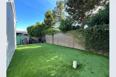 2702 Pueblo Creek, Hayward, CA 94545 - Photo 12