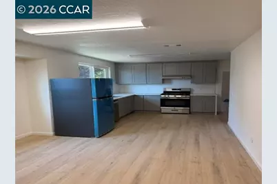 4809 Walnut St, Oakland, CA 94619 - Photo 4