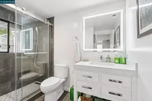 5 Schooner Hill, Oakland, CA 94618 - Photo 44