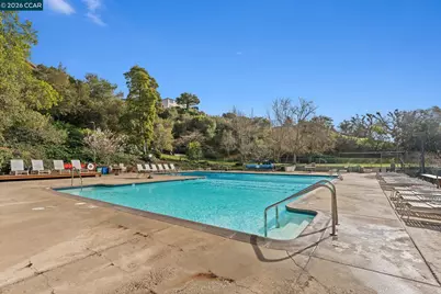 5 Schooner Hill, Oakland, CA 94618 - Photo 60