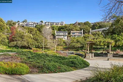 5 Schooner Hill, Oakland, CA 94618 - Photo 74
