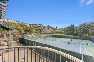 5 Schooner Hill, Oakland, CA 94618 - Photo 54