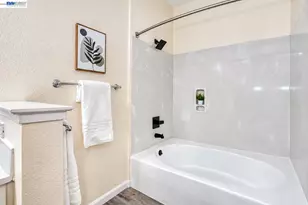 410 1st St, San Jose, CA 95112 - Photo 28