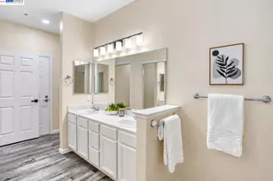 410 1st St, San Jose, CA 95112 - Photo 30