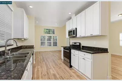 2841 Sunset Ln, Antioch, CA 94509 - Photo 6
