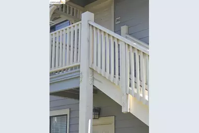 202 Shoreline Ct, Richmond, CA 94804 - Photo 1