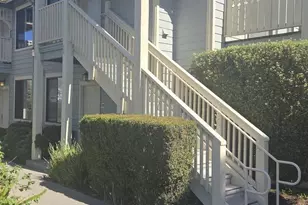 202 Shoreline Ct, Richmond, CA 94804 - Photo 2