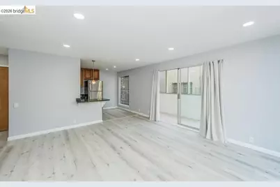 4099 Howe St #102, Oakland, CA 94611 - Photo 8