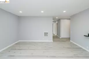 4099 Howe St, Oakland, CA 94611 - Photo 6