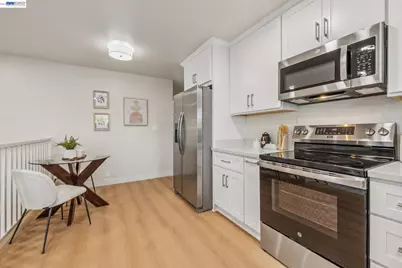 9802 Davona Dr, San Ramon, CA 94583 - Photo 18