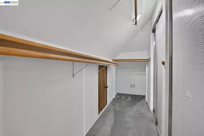 2244 20th St, Oakland, CA 94606 - Photo 38