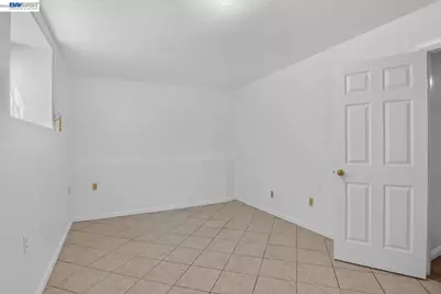 2244 20th St, Oakland, CA 94606 - Photo 80
