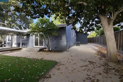 1412 Delaware Dr, Concord, CA 94521 - Photo 32