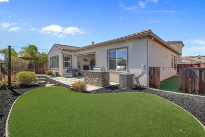 7364 Bay Harbor Way, Discovery Bay, CA 94505 - Photo 40