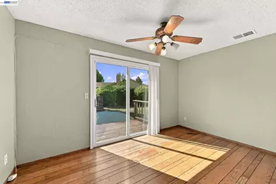 4409 Darwin Dr, Fremont, CA 94555 - Photo 14
