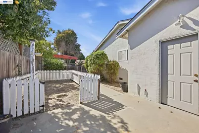 4409 Darwin Dr, Fremont, CA 94555 - Photo 28