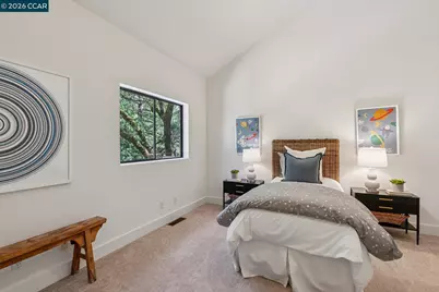 11 Redwood Cir, Lafayette, CA 94549 - Photo 32