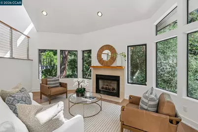 11 Redwood Cir, Lafayette, CA 94549 - Photo 18