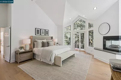 11 Redwood Cir, Lafayette, CA 94549 - Photo 24