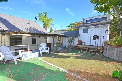 1035 Palm Ave, Martinez, CA 94553 - Photo 24
