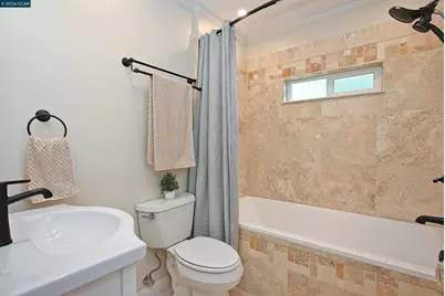 1035 Palm Ave, Martinez, CA 94553 - Photo 16