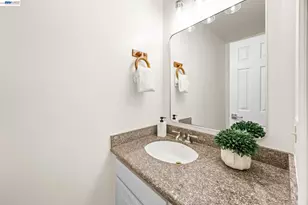 7070 Rainbow Dr, San Jose, CA 95129 - Photo 8