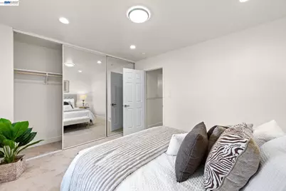 7070 Rainbow Dr #9, San Jose, CA 95129 - Photo 16