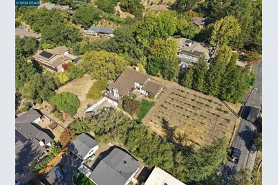 945 Stow Ln, Lafayette, CA 94549 - Photo 46