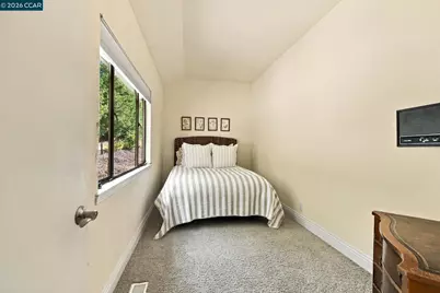 945 Stow Ln, Lafayette, CA 94549 - Photo 28