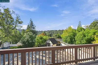 945 Stow Ln, Lafayette, CA 94549 - Photo 14