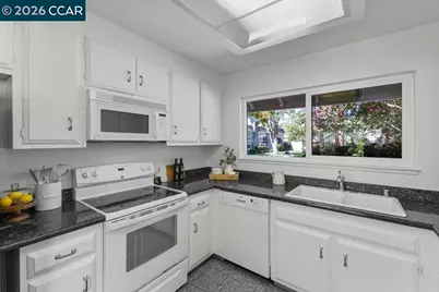 143 Miramonte Dr, Moraga, CA 94556 - Photo 10