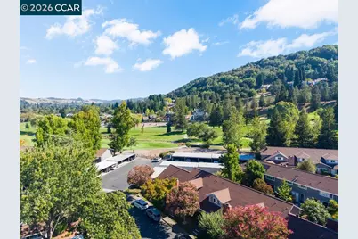 143 Miramonte Dr, Moraga, CA 94556 - Photo 42