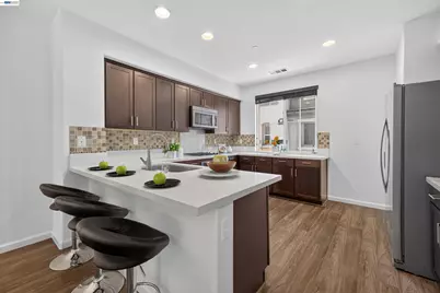 631 Moss Way, Hayward, CA 94541 - Photo 14