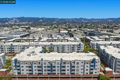 6400 Christie Ave #2214, Emeryville, CA 94608 - Photo 50