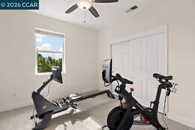 240 Explorer Way, Martinez, CA 94553 - Photo 32