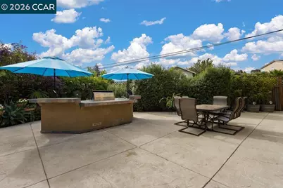 240 Explorer Way, Martinez, CA 94553 - Photo 42